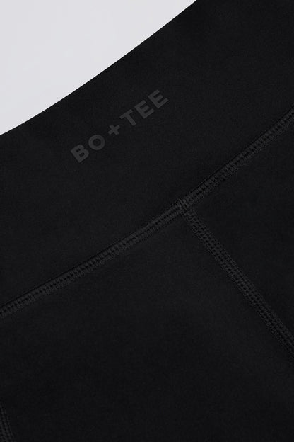 Full Length Leggings with Pockets in Black